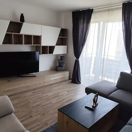 Oscar House * براشوف