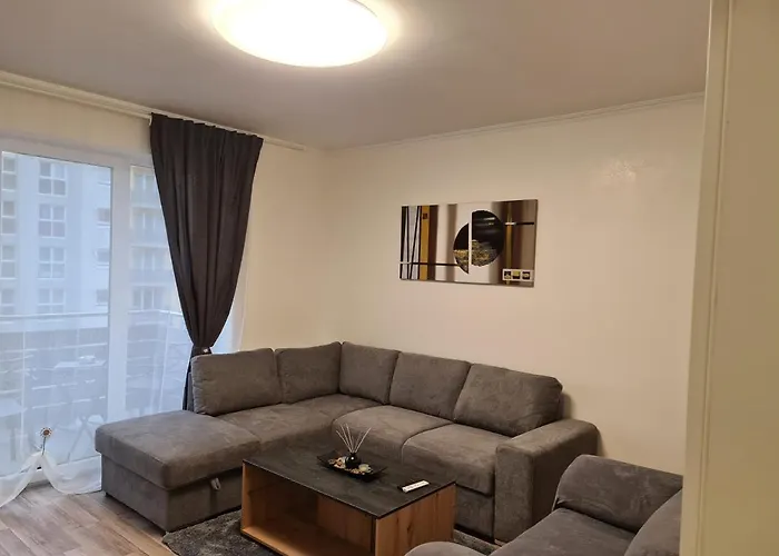 Oscar House Apartment *